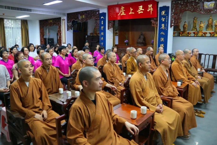 【神农架首届网评大赛98】东湖评论：用好“旅游＋”的文旅品牌新密码